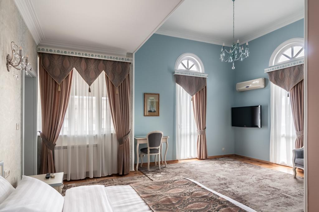 Prestige Palace - Esquisse Hotel Тбилиси Екстериор снимка